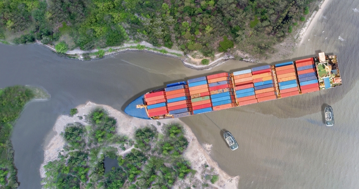 Container ship blocked to represent the Suez Canal blockage